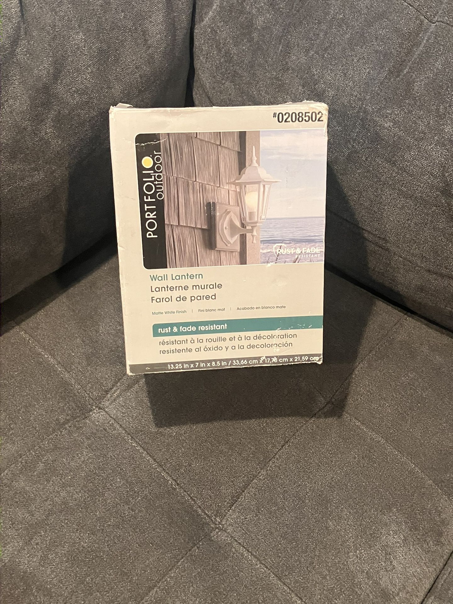 Portfolio 1-Light 13.25-in H Matte White Outdoor Wall Light