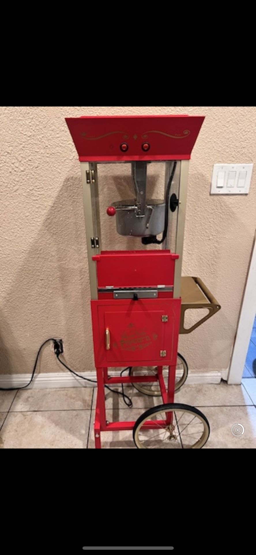 Popcorn Machine Nostalgia