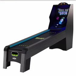 HALL OF GAMES 9 ft. Roll and Score with LED Lights and Electronic Scorer