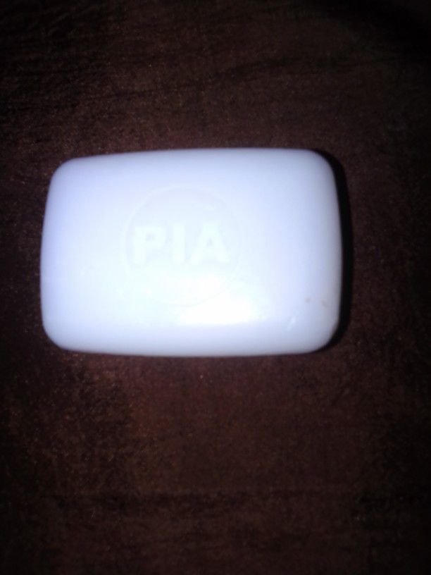 OFFICIAL PIA SOAP BAR