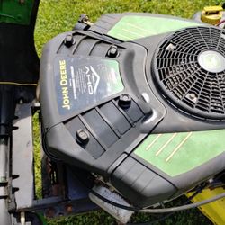 Johndeere Riding Mower 