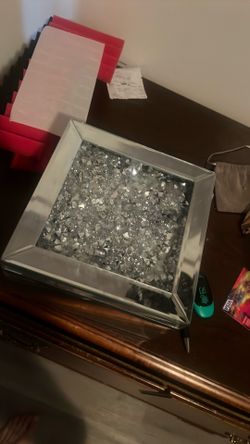 Jewelry container
