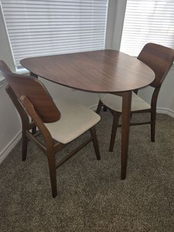 Table and 2 chairs