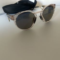 oakley hstn metal brand new with case and  box 