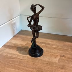 Bronze Ballet Statue