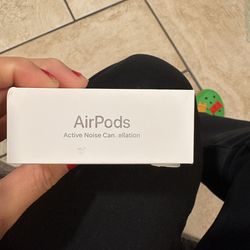 Airpods 4