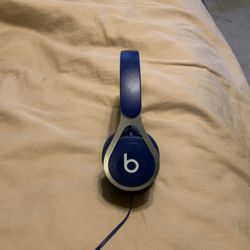 Beats EP headphones by Dr. Dre