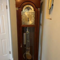 Grandfather Clock 