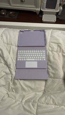 Bluetooth Keyboard Case (iPad Air Gen 5)