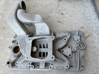 Chevy Small Block Turbo Intake and Parts