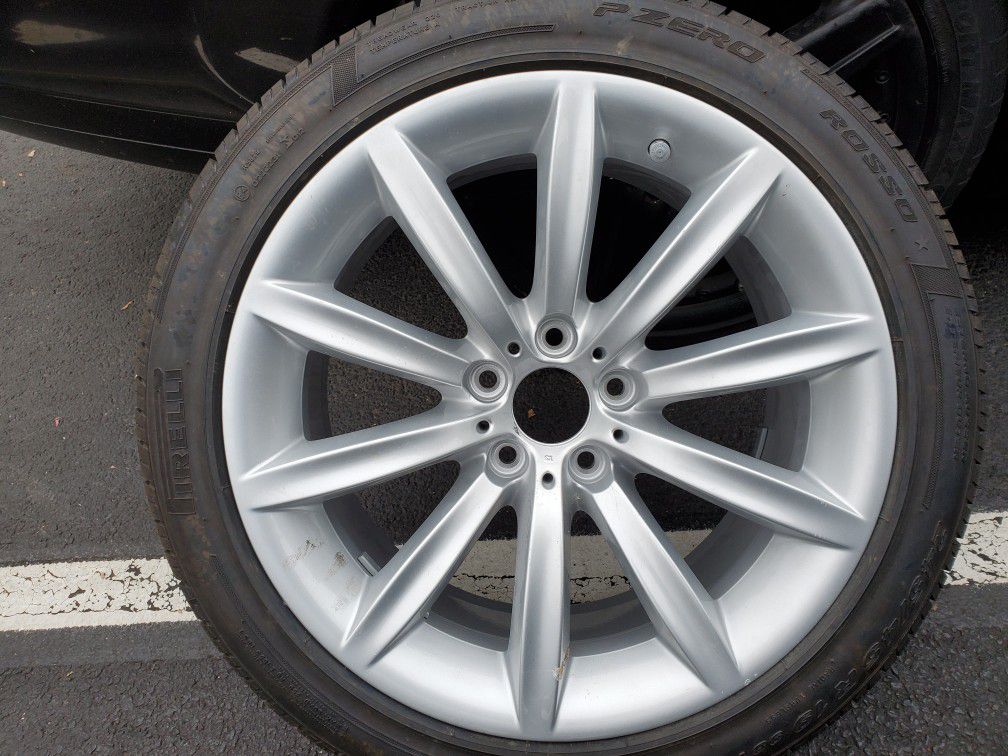 BMW 7 series rims and tire 245 45 R19 (ONLY ONE TIRE & RIM)