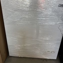 Magic Chef 5.0 cu. ft. Chest Freezer – Great Condition