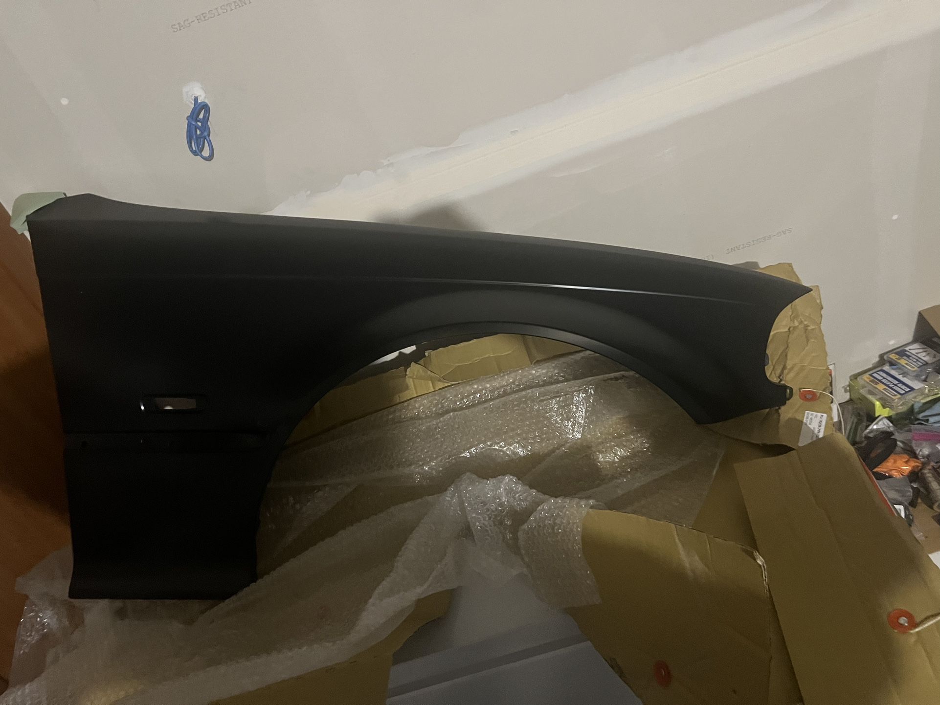 BMW E46 3series Passenger Side Fender
