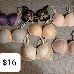 NWT Victoria Secret Bra's 32d 32dd And 34d for Sale in Chicago, IL - OfferUp
