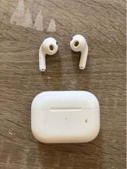 Apple AirPods Pro 1st gen