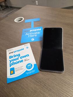 Samsung Galaxy Flip 6