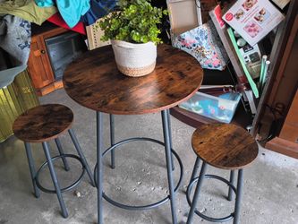 Small Table 