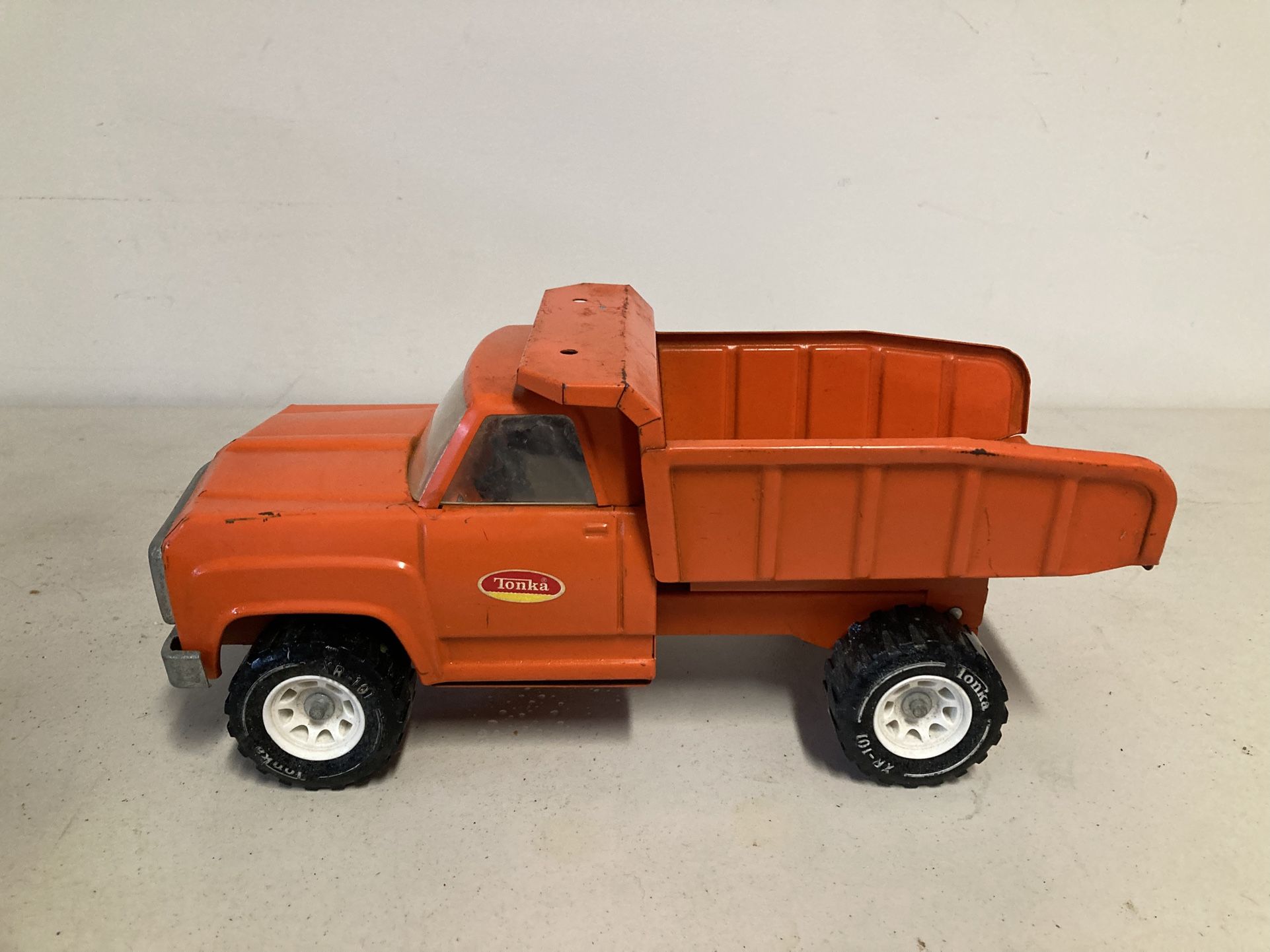 Vintage Tonka Dump Trunk