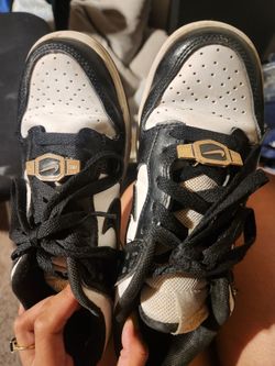Nike world champ womens black snake leather