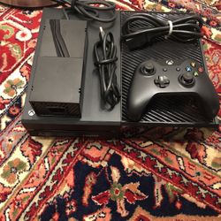 XBOX One Complete With Controller Power Cord Hdmi Cable Tested Working Great Excellent Condition 