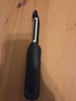 Vegetable Peeler