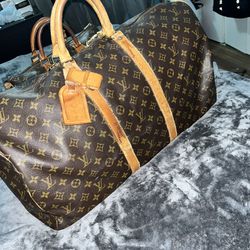 LV DUFFLE BAG for Sale in New York, NY - OfferUp