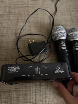 Behringer ULTRALINK ULM300MIC Wireless Microphone System