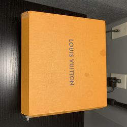 LOUIS VUITTON Tambour Horizon Connected Smart Watch .