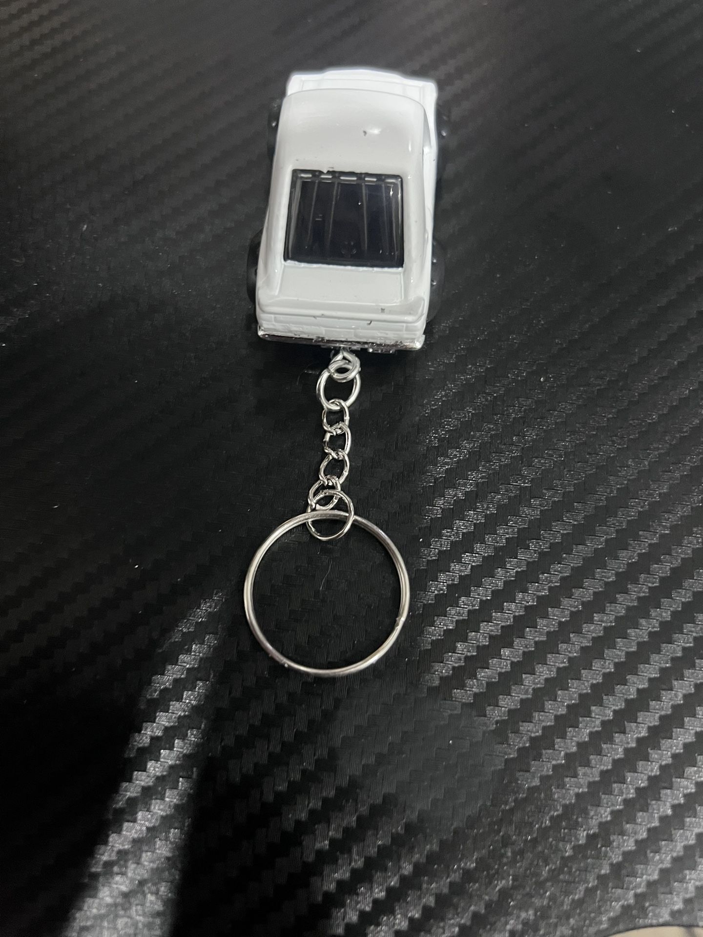 Hot Wheels Keychain 70 Dodge Charger TOONED 2/5