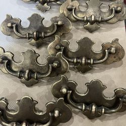 Vintage Brass Drawer Pulls Set Of 8