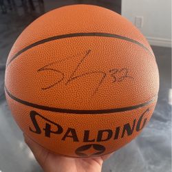 SHAQ SIGNED BALL