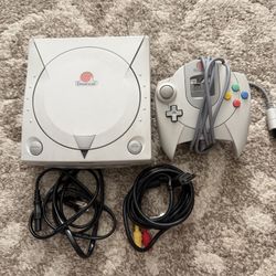 Sega Dreamcast Console