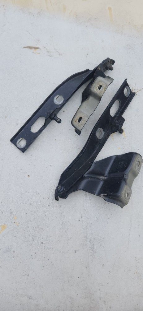 2009-2017 AUDI Q5 SQ5 FRONT LEFT & RIGHT HOOD HINGES PAIR (SILVER) OEM 6