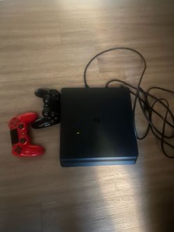 ps4 with 2 controllers