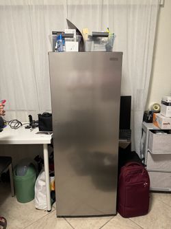 Visani 7cu. Ft (Fridge or refrigerator)