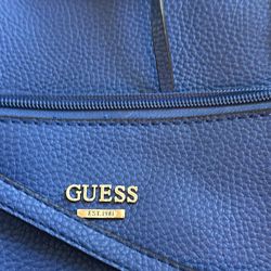 Bag for women two piece Guess like new blue color