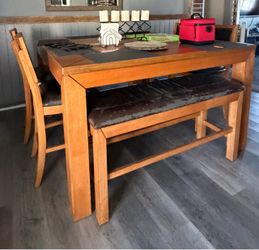Dinning table