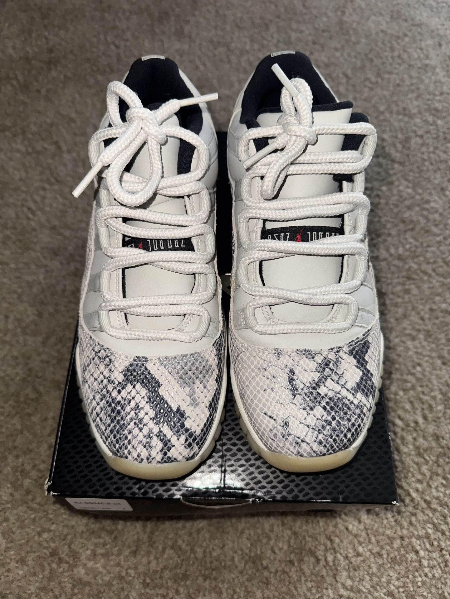 Retro Jordan 11 Low 'Light Bone Snakeskin’
