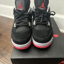 Jordan 4 Bred