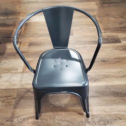 New Set of 4 Bistro Industrial Steel Dining Chairs