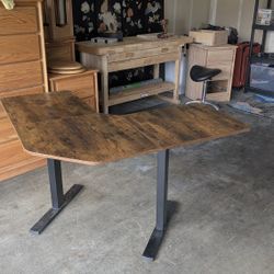Electric Standing Corner Desk