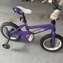 Co op Rev 12 Bike W/training Wheels