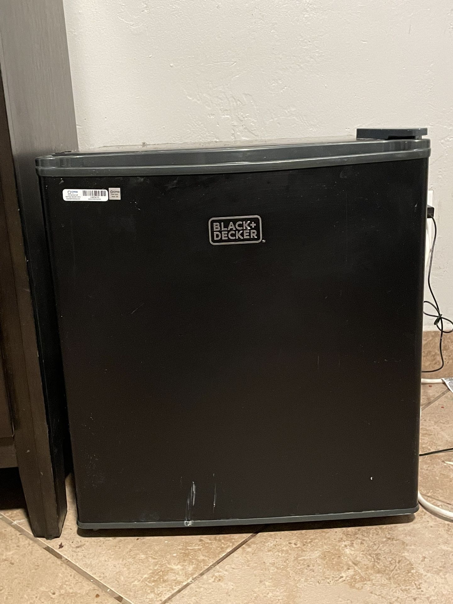 Mini Fridge 
