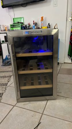 Wine Cooler / Wine Refrigerator - Glass Door, Wooden Racks, Digital Temperature Control"