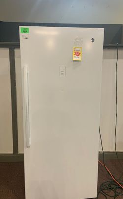 GE UPRIGHT FREEZER today FUF21MRWW ️🌟