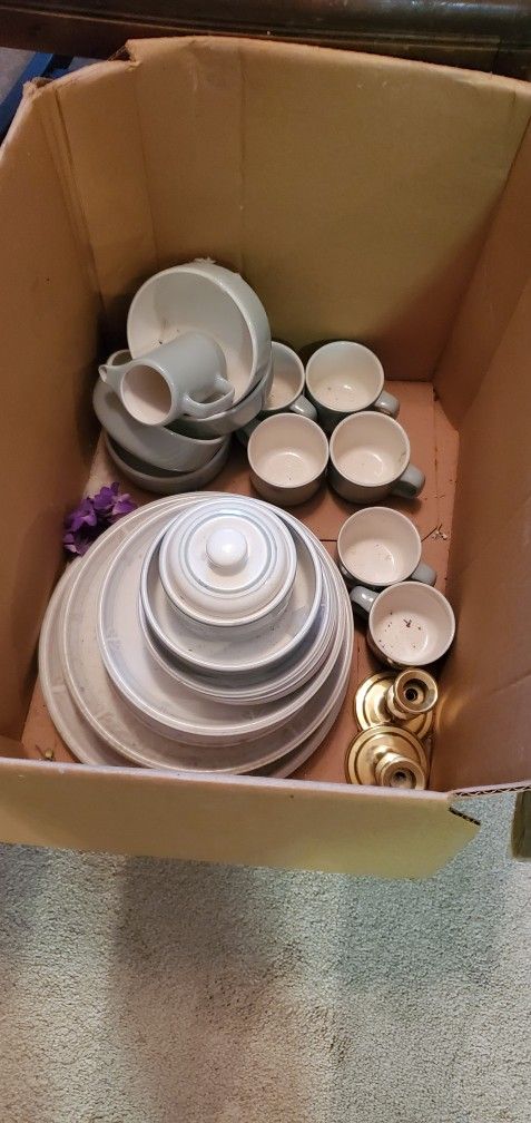 Dishes / China
