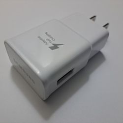 Samsung USB Fast Adaptive Wall Charger