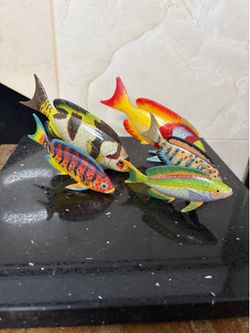Set of 5 hand-carved and hand-painted wooden folk art tropical fish figurines
