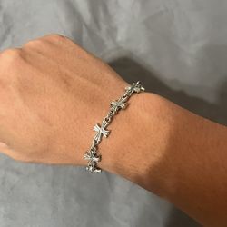Cross bracelet 