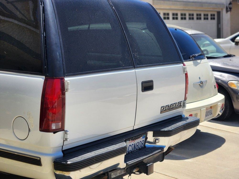 1999 Chevrolet Suburban